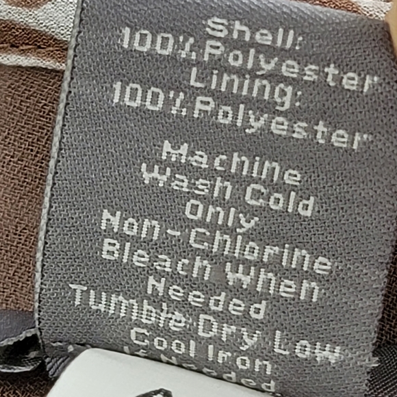 Ann Taylor Petites Women's Sleeveless Ruffled Top Size 00 - Picture 11 of 11